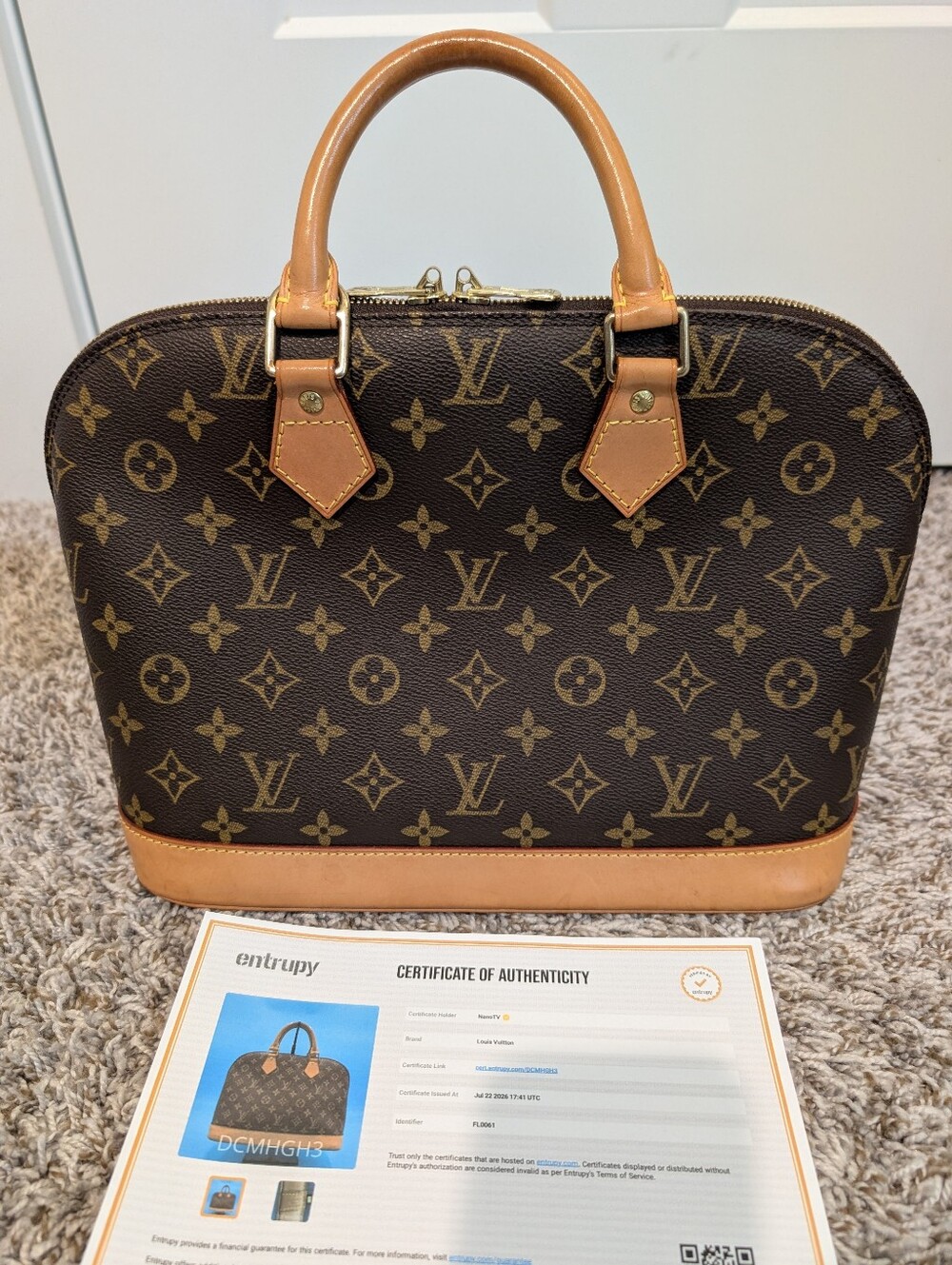 Authentic Louis Vuitton Monogram Alma PM (FL0061)